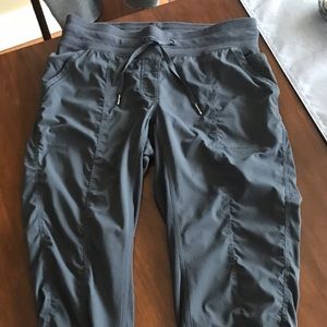 Lululemon Dance Studio pant 7/8